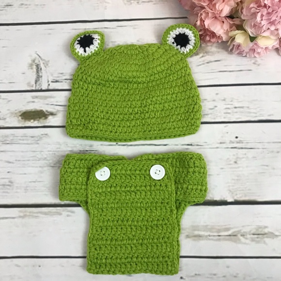 Newborn Baby Crochet Knit Frog Outfit Photo Prop - Picture 3 of 8
